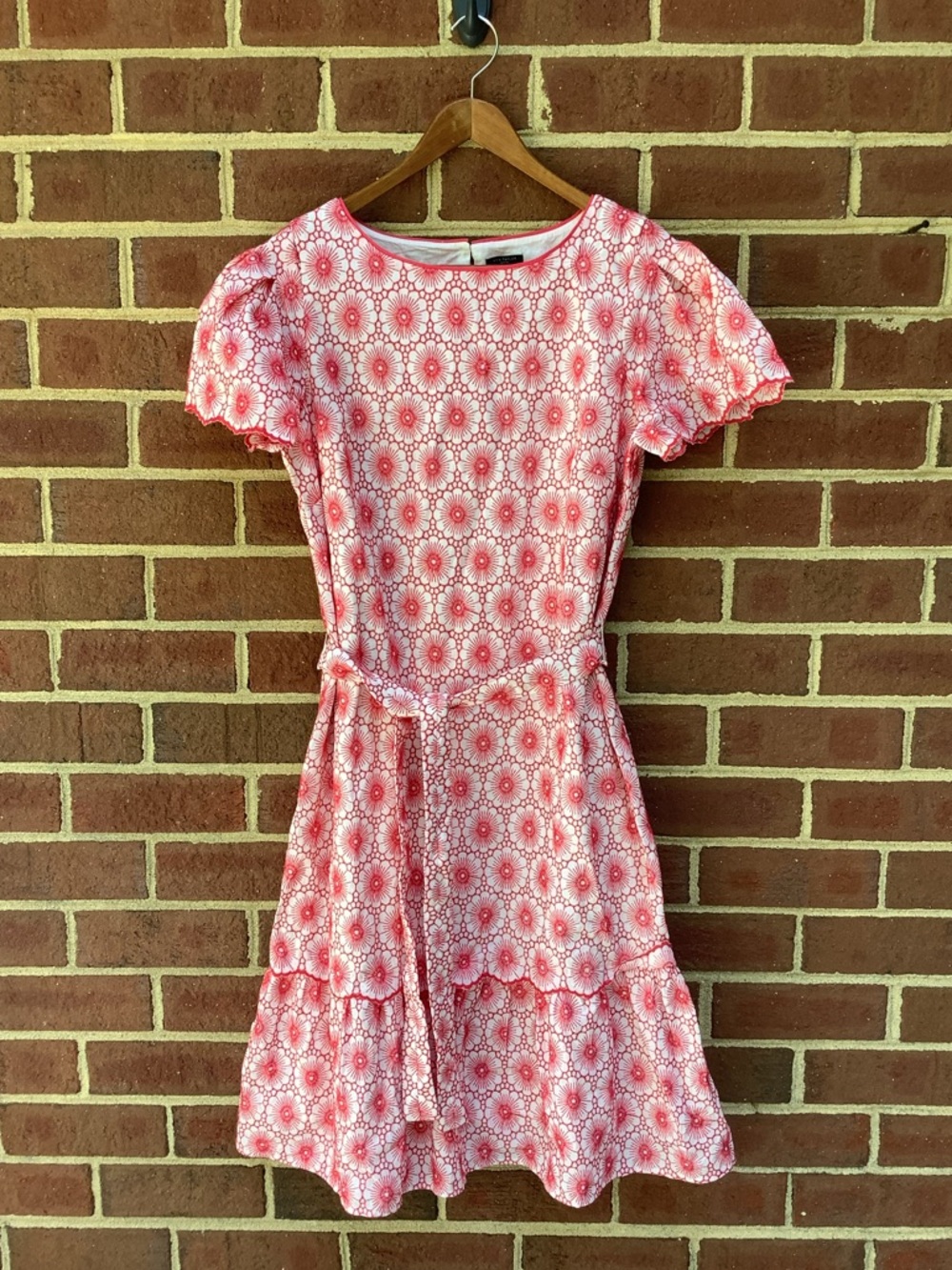 NWT Ann Taylor Cotton Floral Dress Flutter Sleeve Midi Ruffle Coral White MP